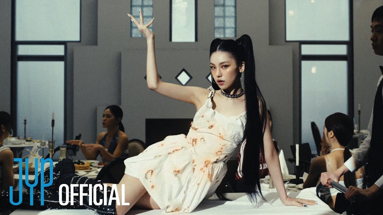 YEJI - Air (Solo) MV