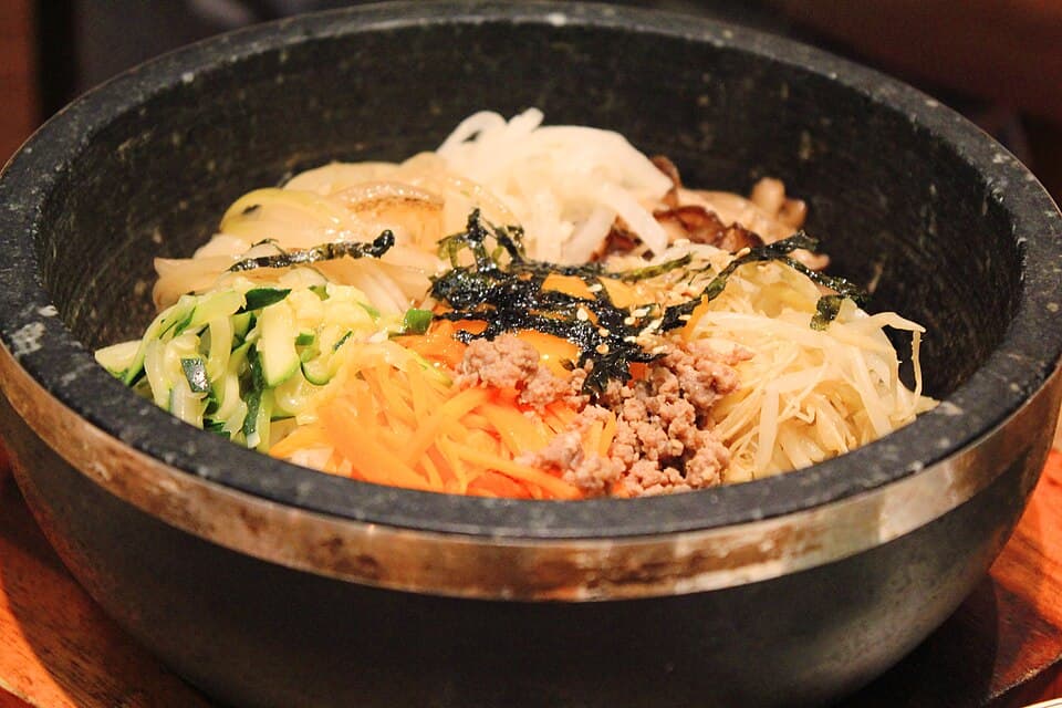 Comida Coreana 101: Como Funciona uma Refeição na Coreia