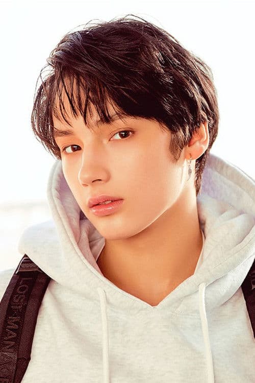 Huening Kai do TXT: o maknae americano com irmã que também é idol