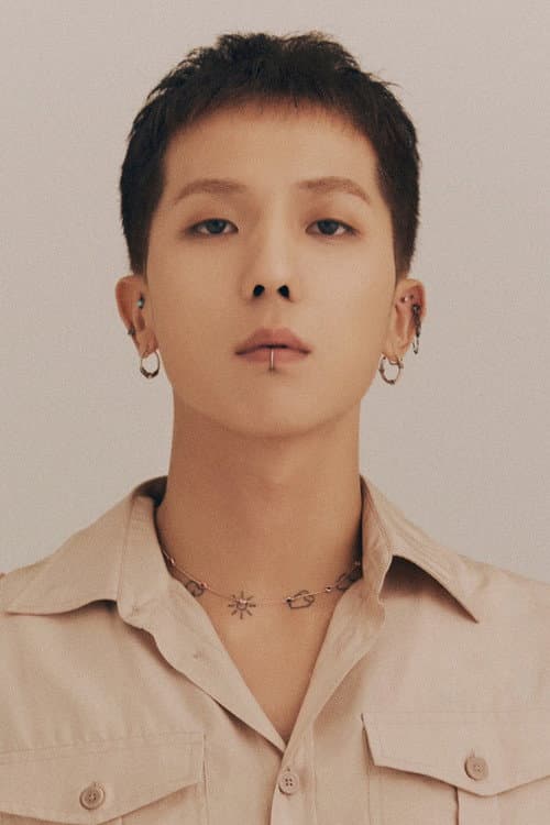 Mino do WINNER: rapper credenciado e artista plástico com exposições em galeria